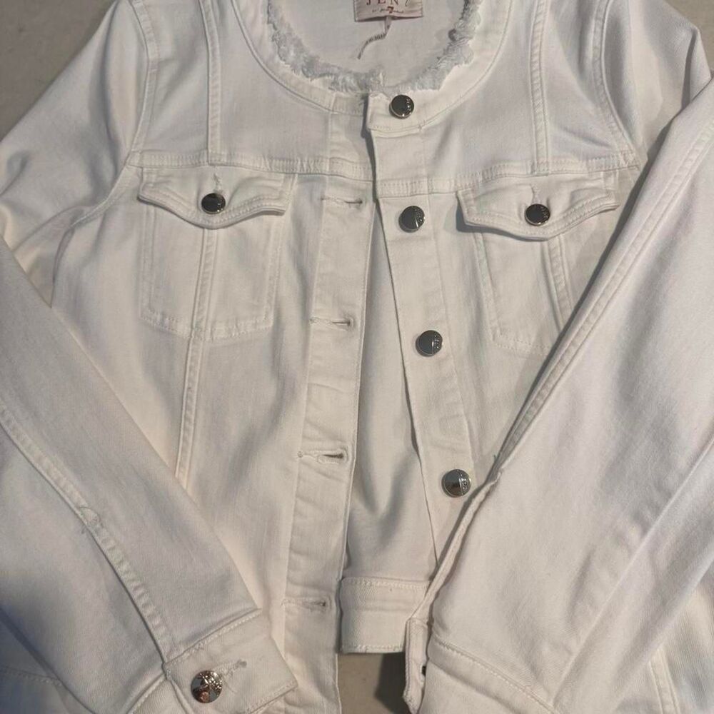 Jen7 Women's White Jacket
